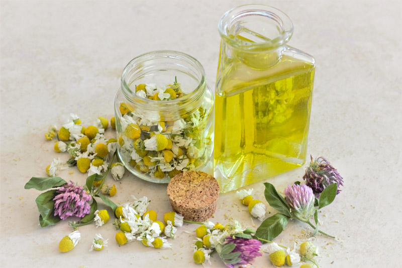 Relax, it’s Spring! The Wonderful Power of Aromatherapy